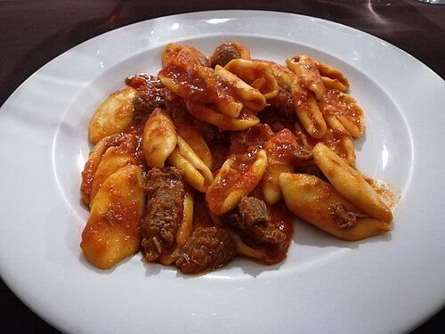 Potenza, strascinati con ragù alla potentina