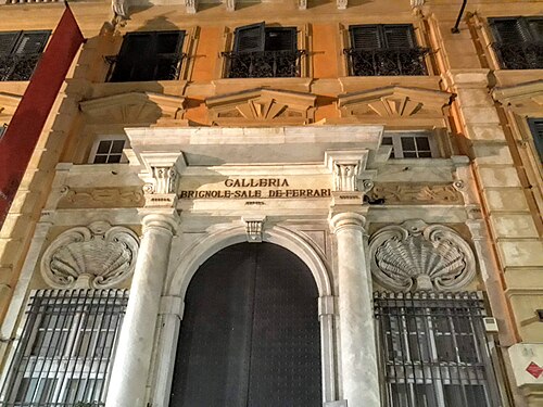 Genova, Palazzo Bianco, ingresso Via Garibaldi