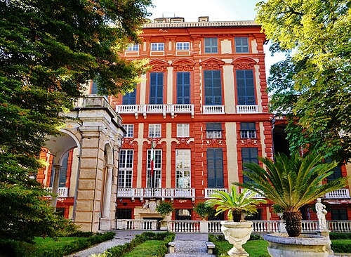 Genova, Palazzo Rosso, ingresso principale